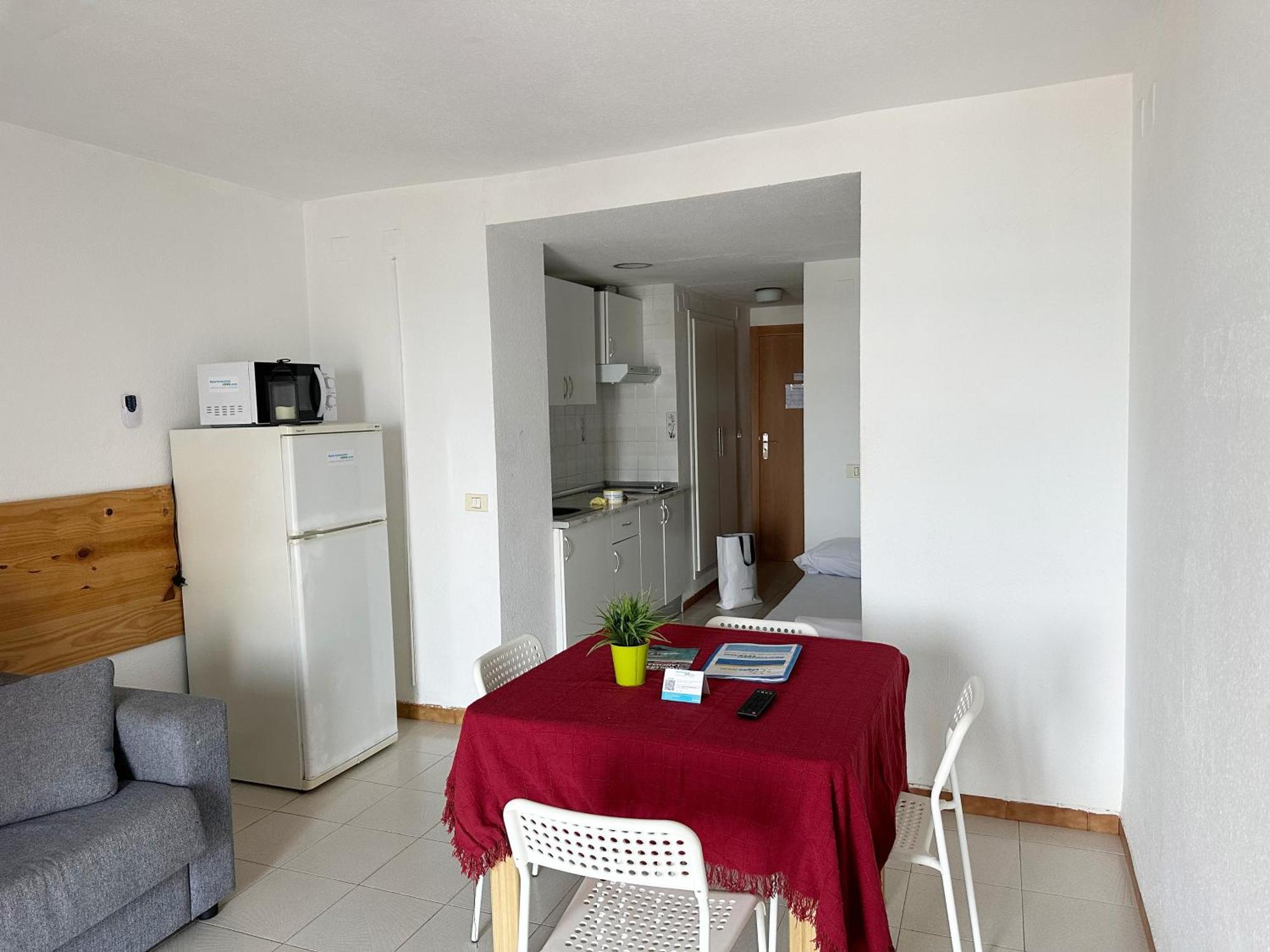 Apartamentos Bernat 3000 Oropesa del Mar Esterno foto