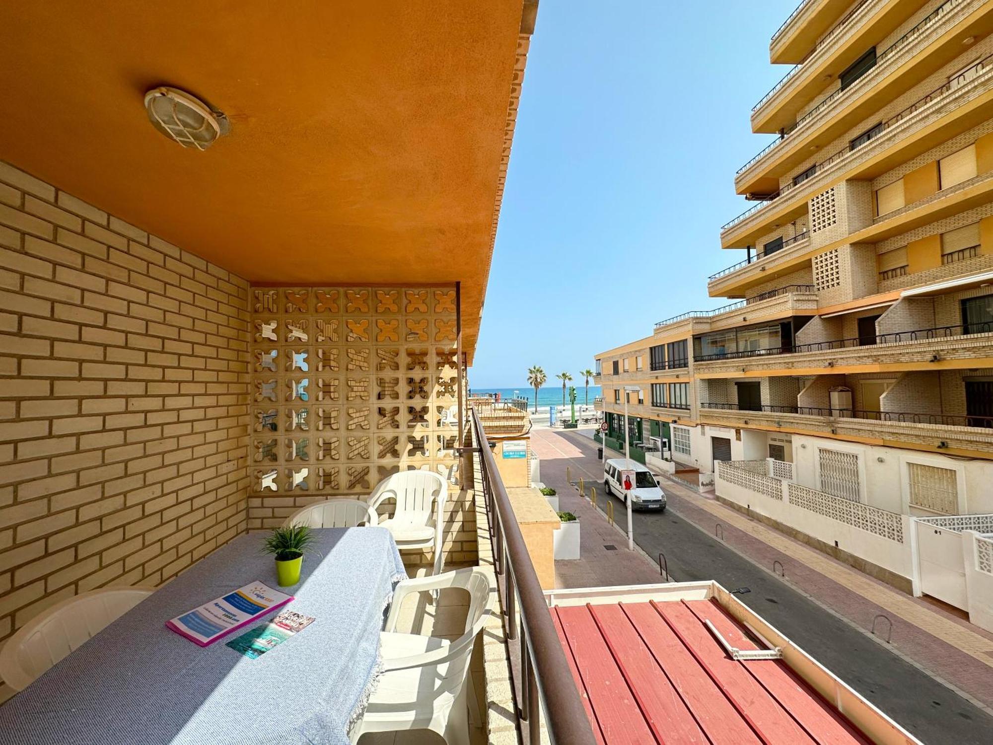 Apartamentos Bernat 3000 Oropesa del Mar Esterno foto